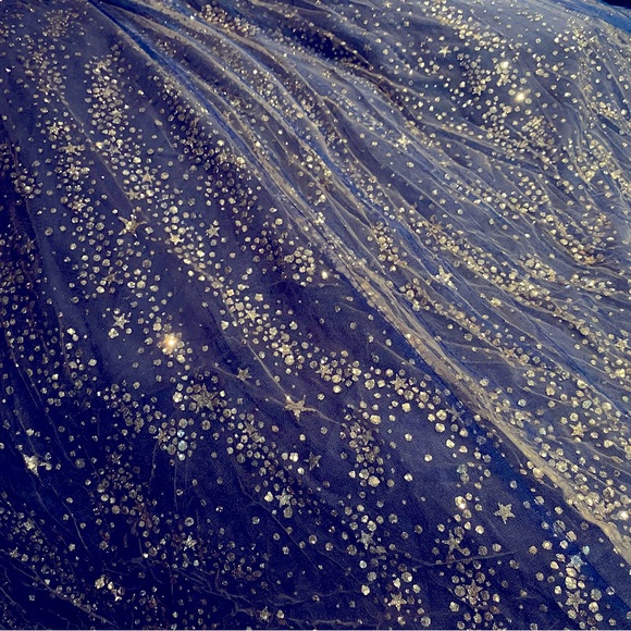 Ragazza Slightly used in perfect condition Converts to short dress No damage - Picture 7 of 10